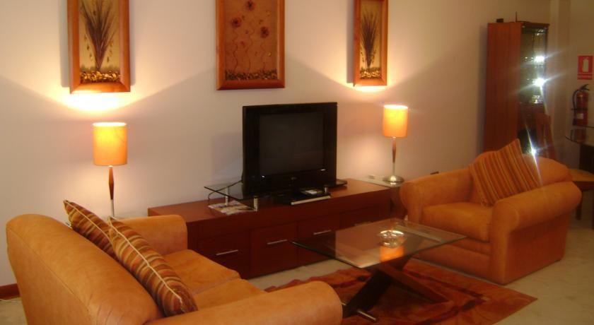 Hotel Ayenda Suites Orrantia リマ エクステリア 写真